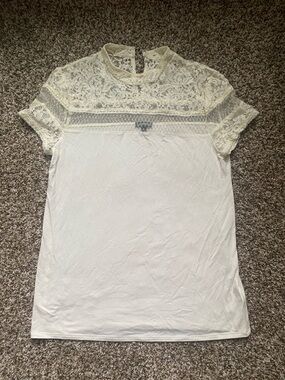 Express Cream Lace Yoke Short Sleeve Blouse